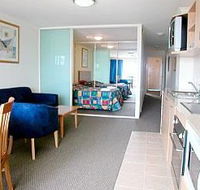 The Entrance Waldorf Apartments - Kalgoorlie Accommodation