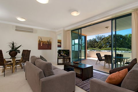 Santorini On Mudjimba - Kalgoorlie Accommodation 2