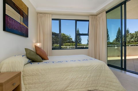 Santorini On Mudjimba - Kalgoorlie Accommodation 5