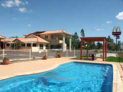 Country Roads Motor Inn - Kalgoorlie Accommodation 0