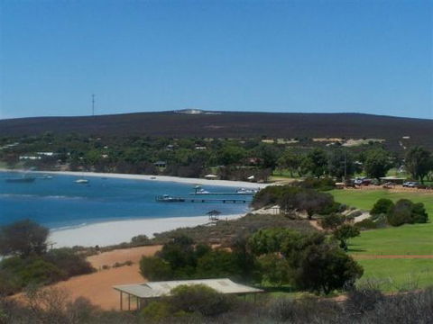 Kalbarri Accommodation Service - Kalgoorlie Accommodation 3