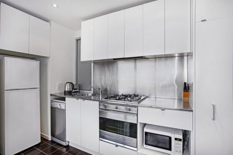 Astra Apartments Melbourne CBD - Kalgoorlie Accommodation 2