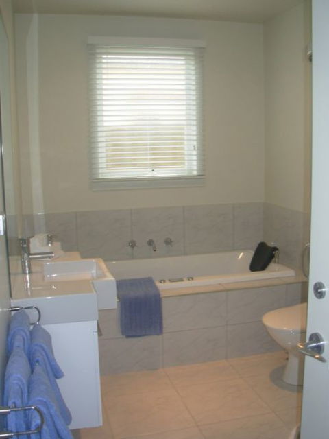 Sabina On Little Myers - Kalgoorlie Accommodation 5