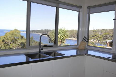 Bay Of Fires Beach House - Kalgoorlie Accommodation 0