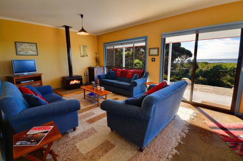 Kestrel Downs - Kalgoorlie Accommodation 6