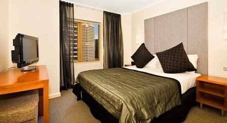 Apartments Plus - Kalgoorlie Accommodation 1