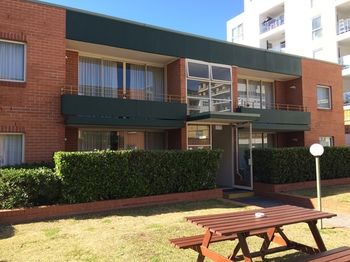 APX Parramatta - Kalgoorlie Accommodation 13