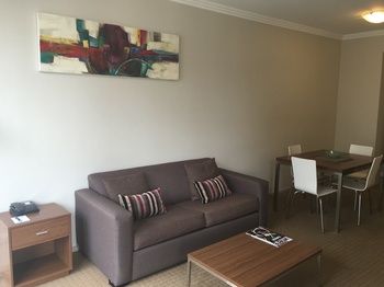 APX Darling Harbour - Kalgoorlie Accommodation 10