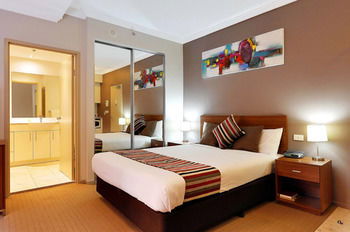 APX Darling Harbour - Kalgoorlie Accommodation 13