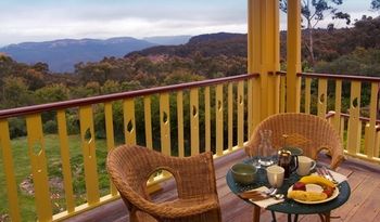 Moments Mountain Retreat - Kalgoorlie Accommodation 9