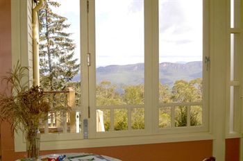 Moments Mountain Retreat - Kalgoorlie Accommodation 1