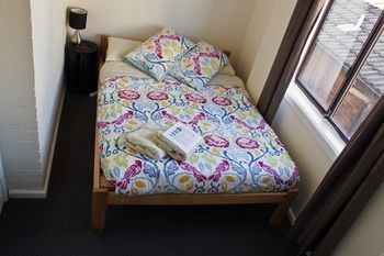 Manly Guest House - Kalgoorlie Accommodation 12