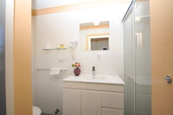 Northshore Hotel - Kalgoorlie Accommodation 4