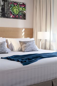 Fraser Place Melbourne - Kalgoorlie Accommodation 0