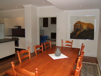 Whispering Pines Chalet & Cottages - Kalgoorlie Accommodation 11