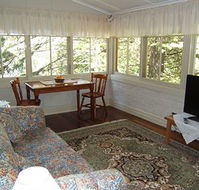 Whispering Pines Chalet amp Cottages - Kalgoorlie Accommodation