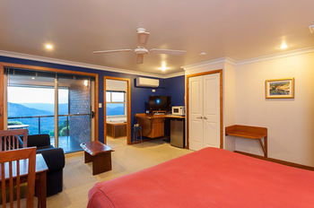 Artisan Spa Views - Kalgoorlie Accommodation 15