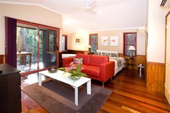Amore On Buderim Luxury Rainforest Cabins - Kalgoorlie Accommodation 11