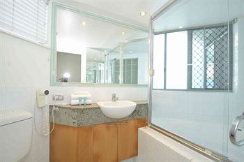 Malibu Mooloolaba - Kalgoorlie Accommodation 0
