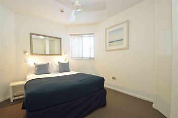 Malibu Mooloolaba - Kalgoorlie Accommodation 4