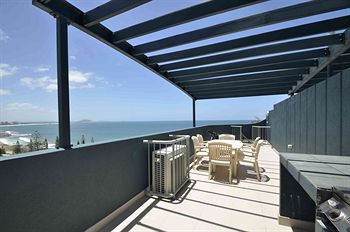 Malibu Mooloolaba - Kalgoorlie Accommodation 5