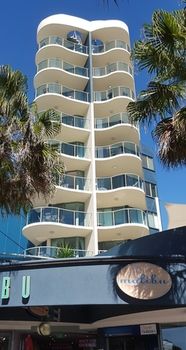 Malibu Mooloolaba - Kalgoorlie Accommodation 23