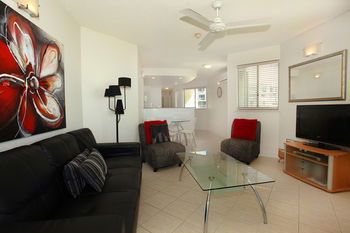 Malibu Mooloolaba - Kalgoorlie Accommodation 31