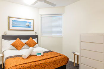 Malibu Mooloolaba - Kalgoorlie Accommodation 46