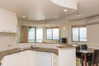 Malibu Mooloolaba - Kalgoorlie Accommodation 54
