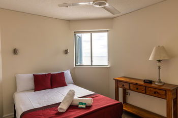 Malibu Mooloolaba - Kalgoorlie Accommodation 55