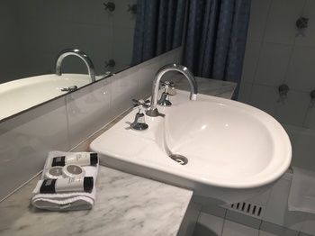 AEA The Coogee View Serviced Apartments - Kalgoorlie Accommodation 5