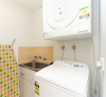 Waldorf Eastwood Residential Apartments - Kalgoorlie Accommodation 9