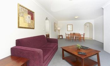 Waldorf Eastwood Residential Apartments - Kalgoorlie Accommodation 14