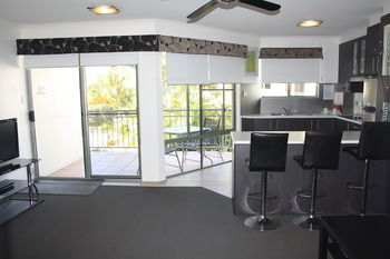 Noosa River Retreat - Kalgoorlie Accommodation 6