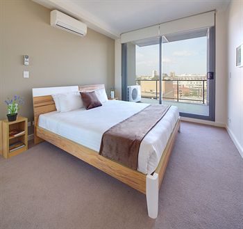 Zara Tower - Luxury Suites And Apartments - Kalgoorlie Accommodation 8