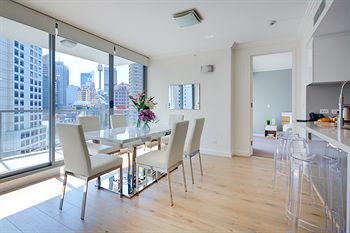 Zara Tower - Luxury Suites And Apartments - Kalgoorlie Accommodation 15