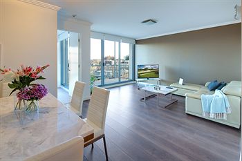 Zara Tower - Luxury Suites And Apartments - Kalgoorlie Accommodation 20