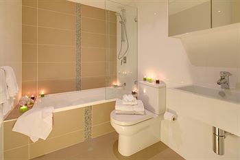 Zara Tower - Luxury Suites And Apartments - Kalgoorlie Accommodation 29