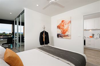 Apartments @ IKON Glen Waverley - Kalgoorlie Accommodation 2