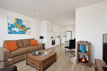 Apartments @ IKON Glen Waverley - Kalgoorlie Accommodation 8