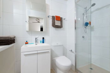 Apartments @ IKON Glen Waverley - Kalgoorlie Accommodation 9