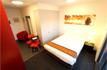 Alston Apartments Hotel - Kalgoorlie Accommodation 3