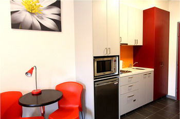 Alston Apartments Hotel - Kalgoorlie Accommodation 8