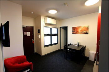 Alston Apartments Hotel - Kalgoorlie Accommodation 15
