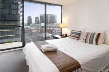 Inner Melbourne Serviced Apartments - Kalgoorlie Accommodation 17