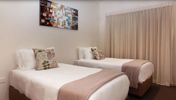 H Boutique Hotel - Kalgoorlie Accommodation 15