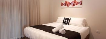 H Boutique Hotel - Kalgoorlie Accommodation 17