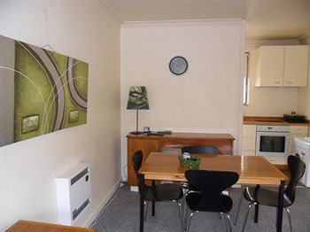 Australian Home Away @ Richmond - Kalgoorlie Accommodation 2