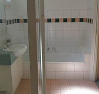 Australian Home Away  Box Hill 21 - Kalgoorlie Accommodation