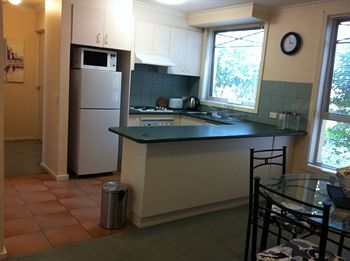 Australian Home Away @ Box Hill 21 - Kalgoorlie Accommodation 5